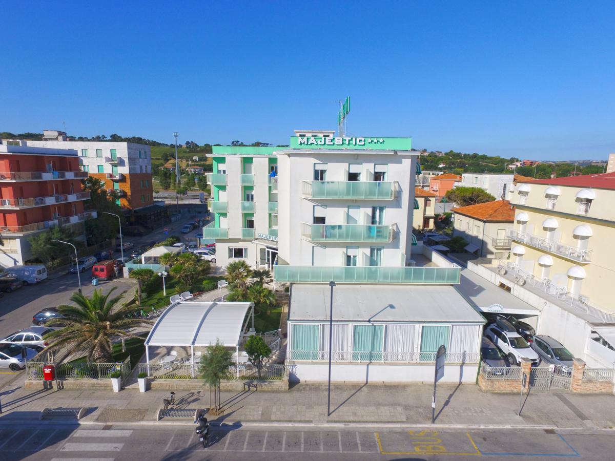 Hotel Majestic Senigallia Extérieur photo