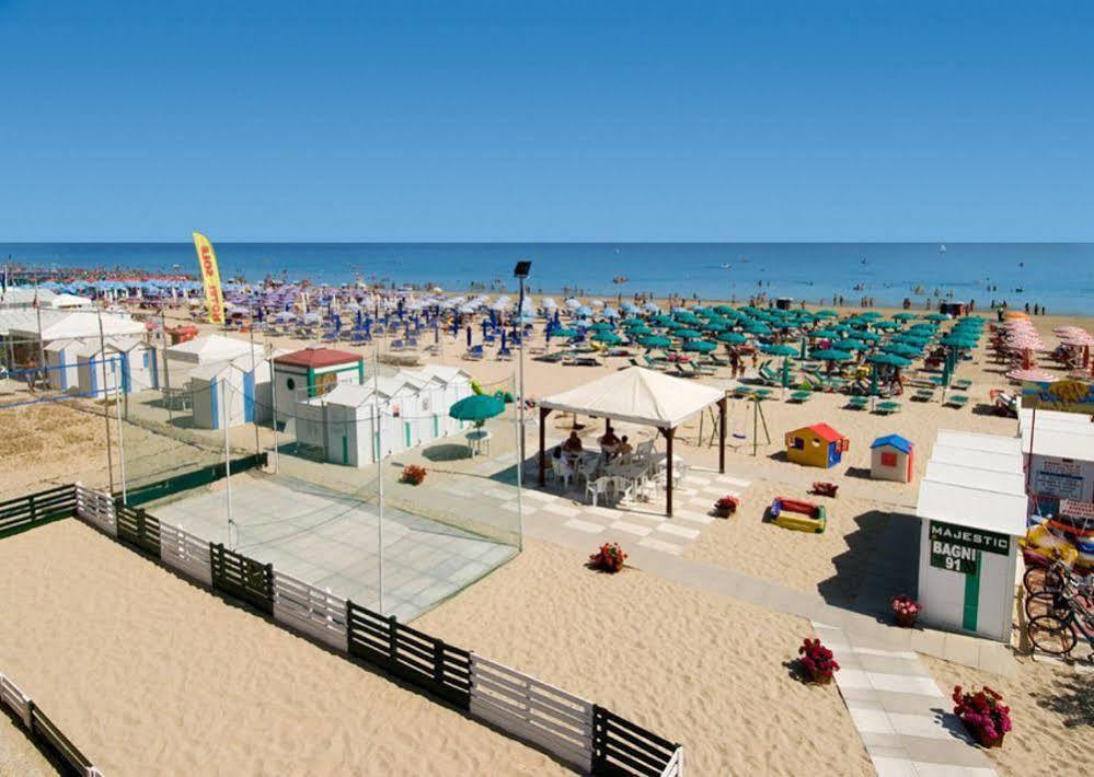 Hotel Majestic Senigallia Extérieur photo